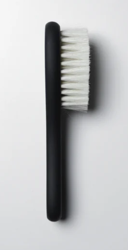 L3VEL3 Bristle Brush