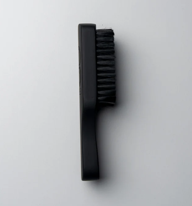 L3VEL3 Soft Club Brush