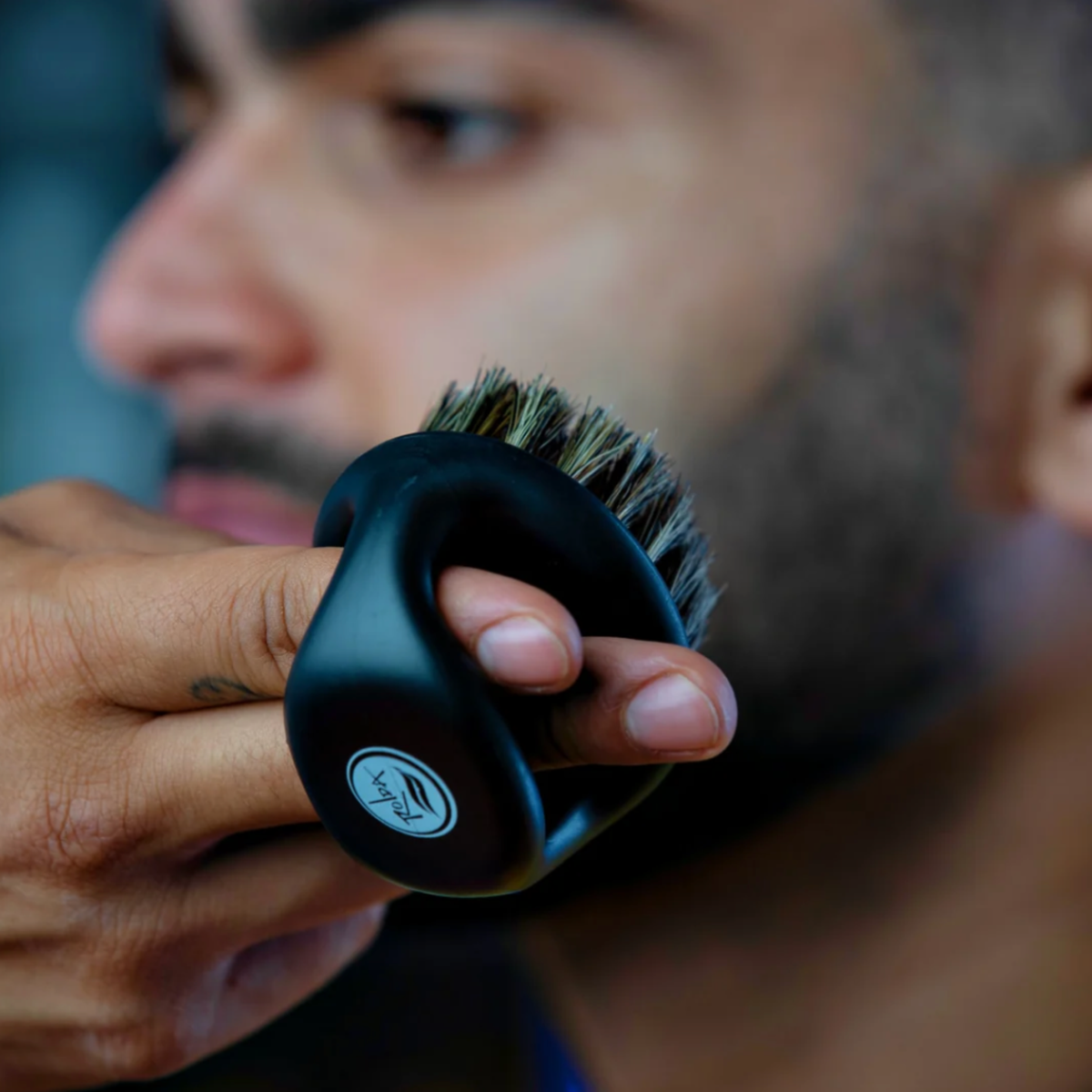 Rolda Knuckle Brush - Boar Bristles